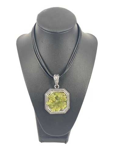[007324] ALLOY+OLIVINE+CORD NECKLACE