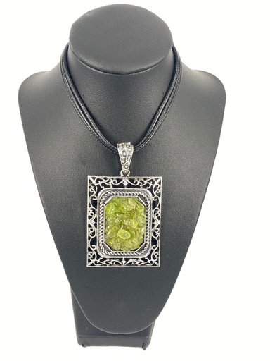 [007327] ALLOY+OLIVINE+CORD NECKLACE