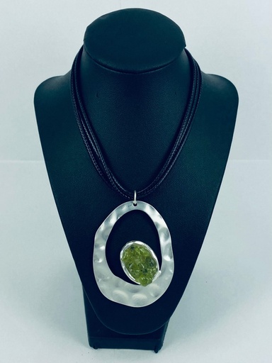 [007333] ALLOY+OLIVINE+CORD NECKLACE